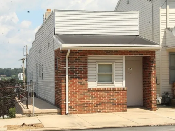 641 W Broadway APT 2, Red Lion, PA 17356