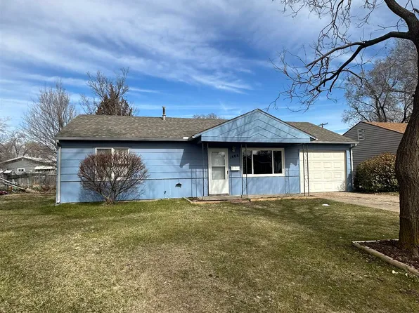 1408 Cheyenne Ave, Salina, KS 67401