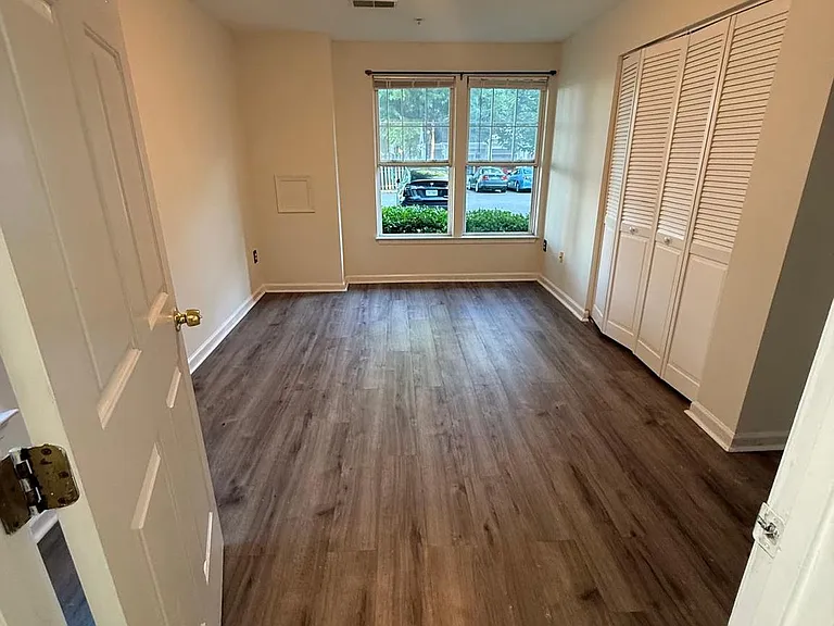 7530 Coxton Ct #D-112 — Photo 11