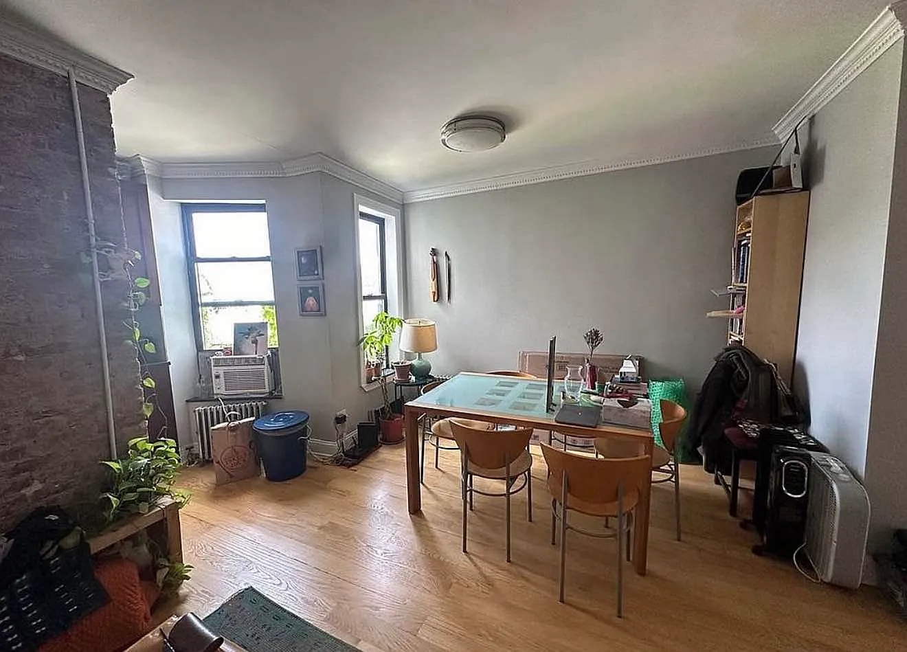 227 Kingland Avenue — Photo 3