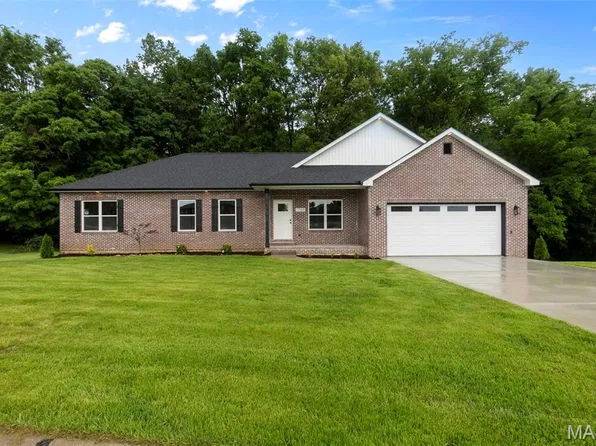 1759 Chimney Spring Ct, Jackson, MO 63755