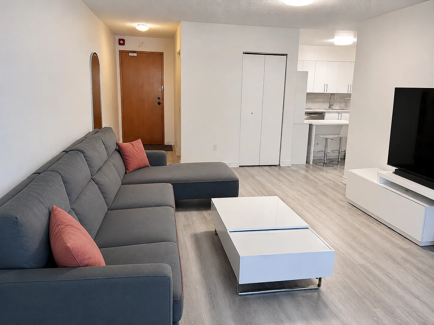 2 bed, 1199 sqft, $2,750 — Photo 4