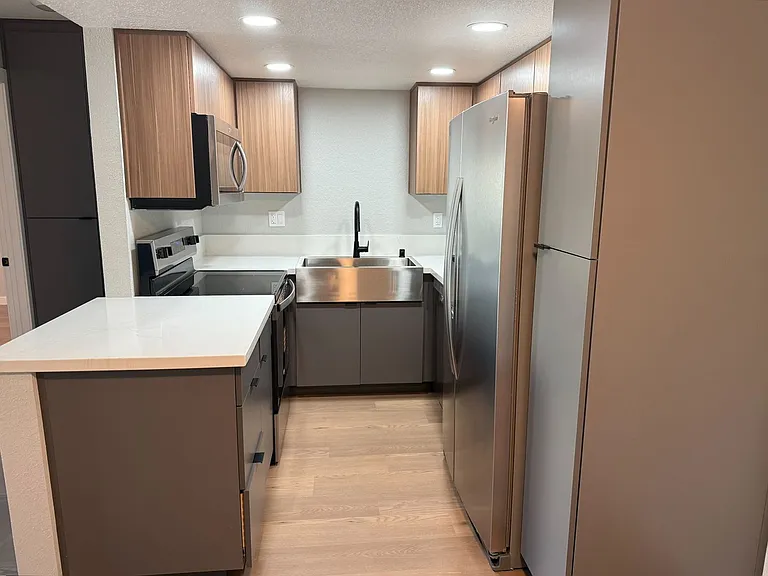The 3900 Apartments — Photo 56