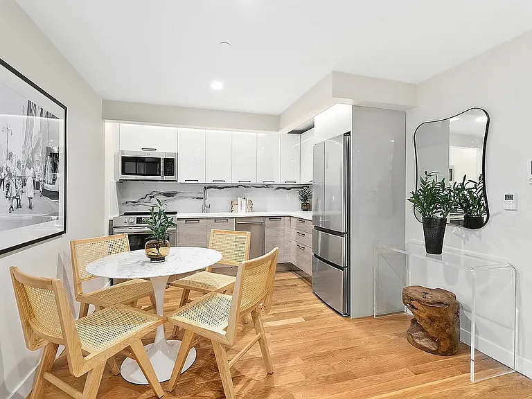 50 Clarkson Ave #807 — Photo 6