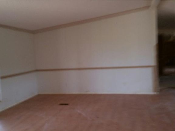 5th image of 125 Sunny Oaks Dr