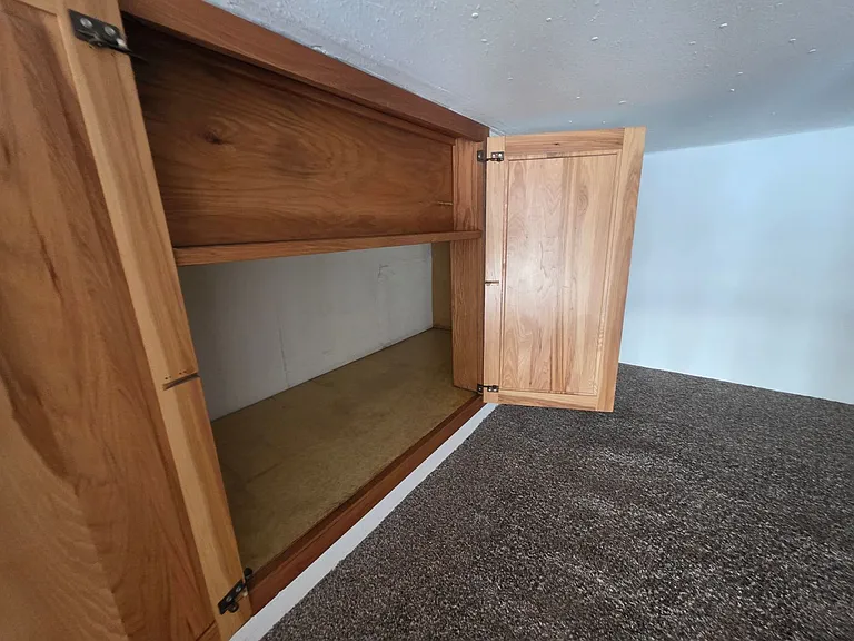 227 W Wapello St — Photo 13