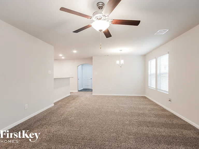 25597 Roy Rogers Rd — Photo 3
