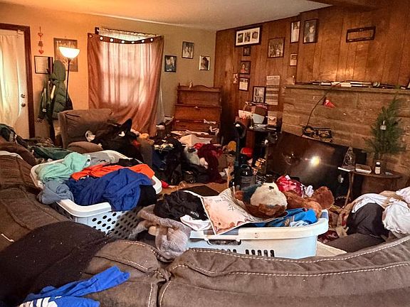 5th image of 229 Luff Ln