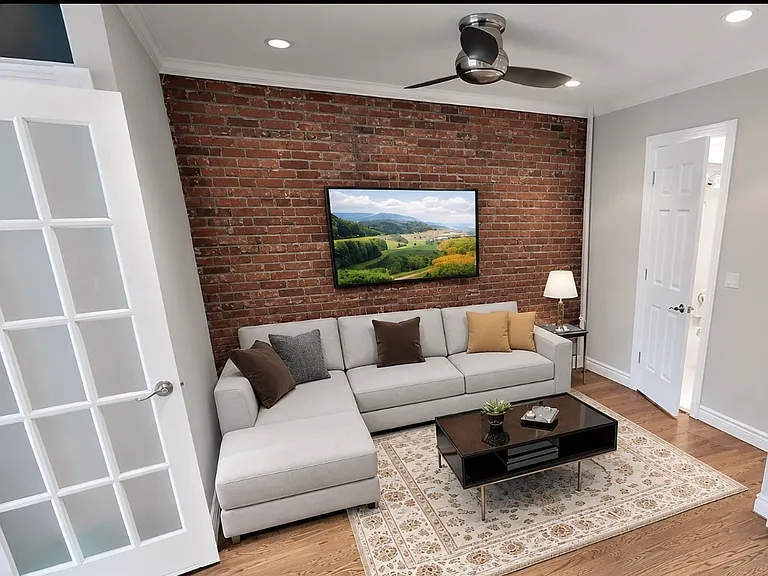 420 E 9th St #6 — Photo 1