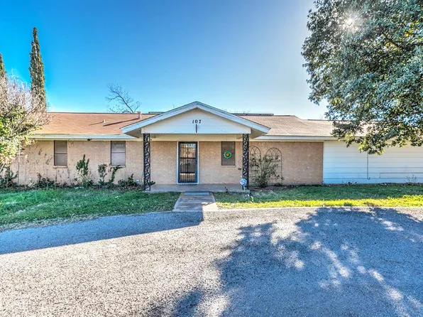 107 Blue Grass Ct, San Angelo, TX 76903