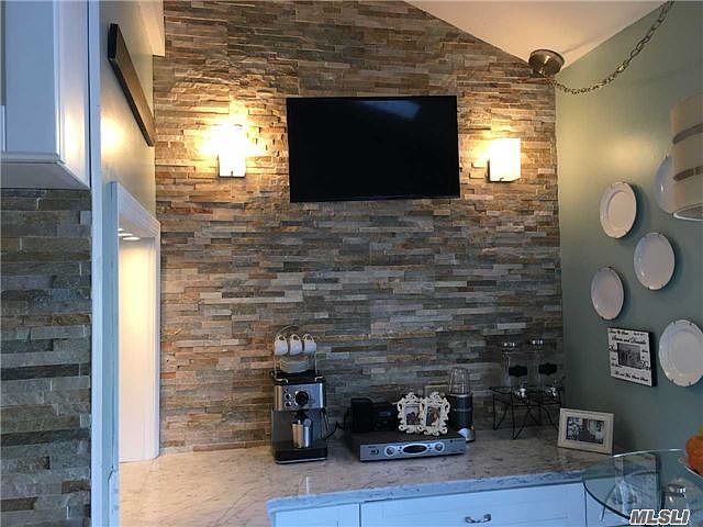 2nd image of 8843 239th St