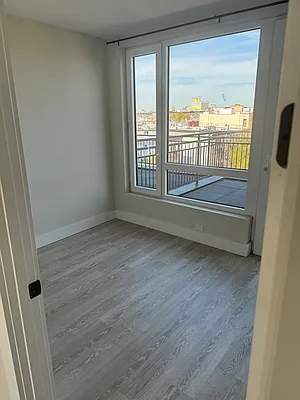 Rented by Spot It Realty LLC | media 22