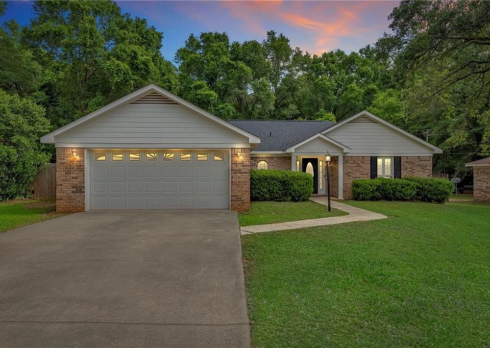 1st image of 6382 Woodside Drive N
