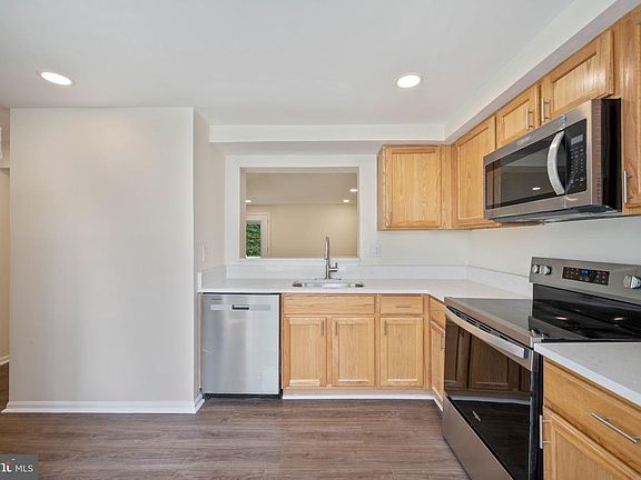 5th image of 2836 Nomad Ct W