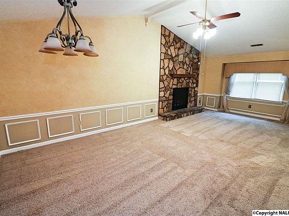 4th image of 1035 Branscomb Cir SE