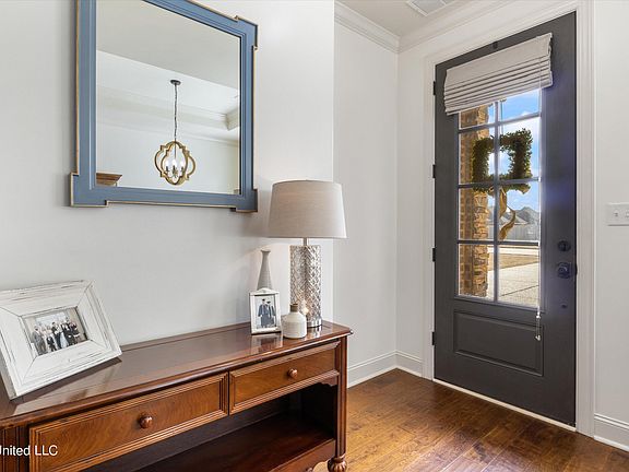 4th image of 6760 Aquila Cir W
