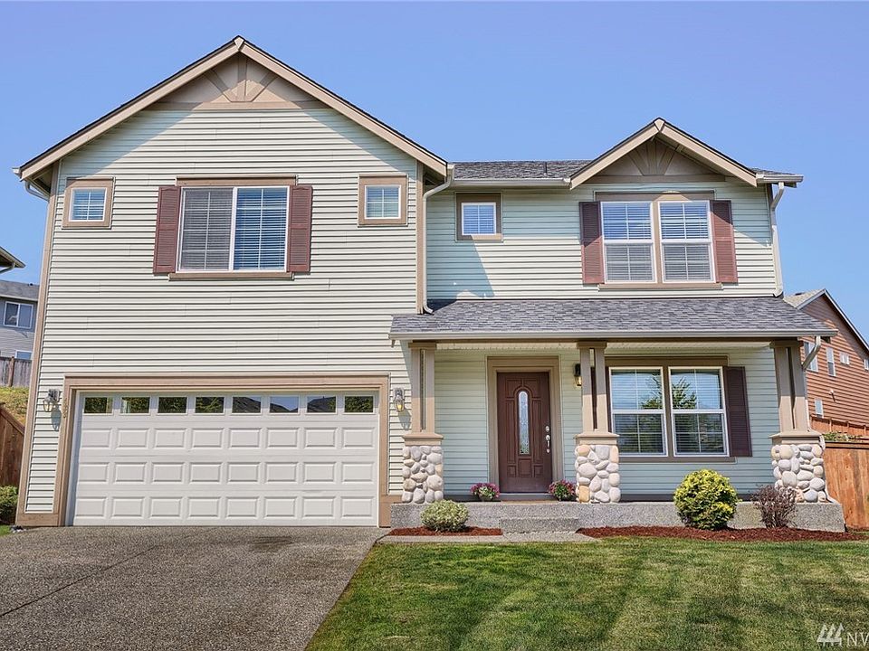1st image of 433 Tahoma St