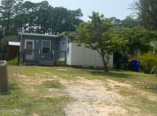 219 NE 77th St, Oak Island, NC 28465