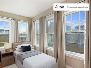 15 Governor Winthrop Rd #2-C, Somerville, MA 02145