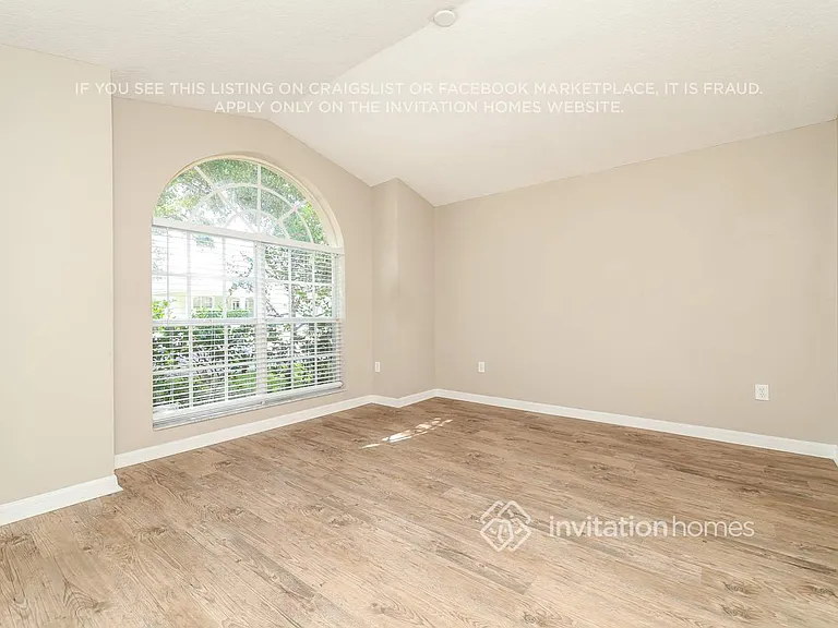16320 Bridgeglade Ln — Photo 8