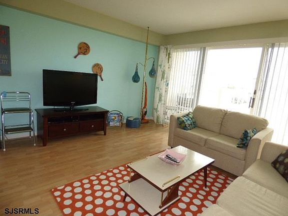 3rd image of 1401 Ocean Ave APT 105