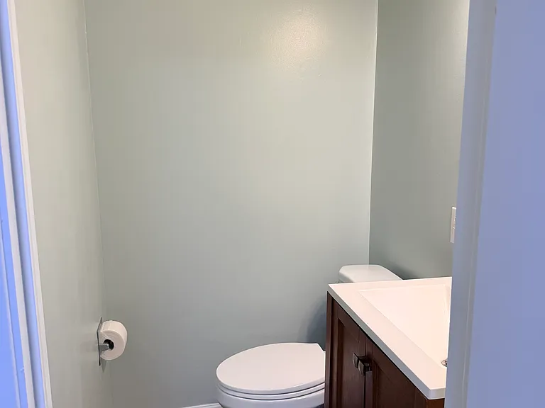 3844 Oneida St #3844 — Photo 4