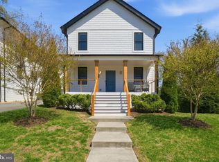 401 N Edgewood St, Arlington, VA