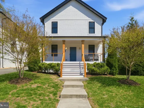 401 N Edgewood St, Arlington, VA 22201