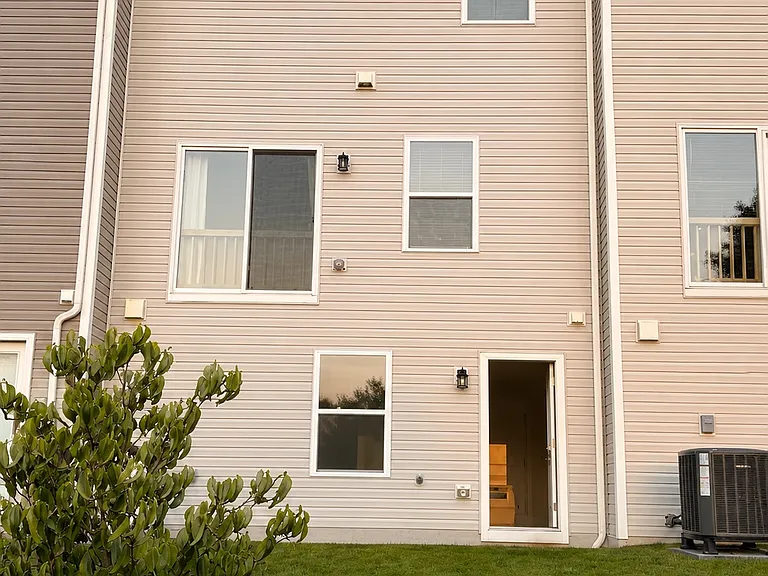 109 Marlow Ct — Photo 26