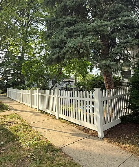 101 Warwick St — Photo 15