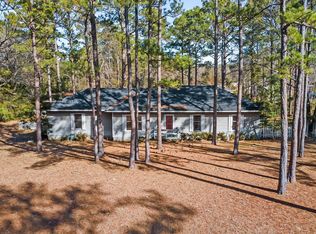 52 Lakeshore Drive, Arapahoe, NC 28510