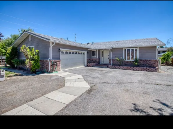 1985 Ponderosa Dr, Sparks, NV 89431