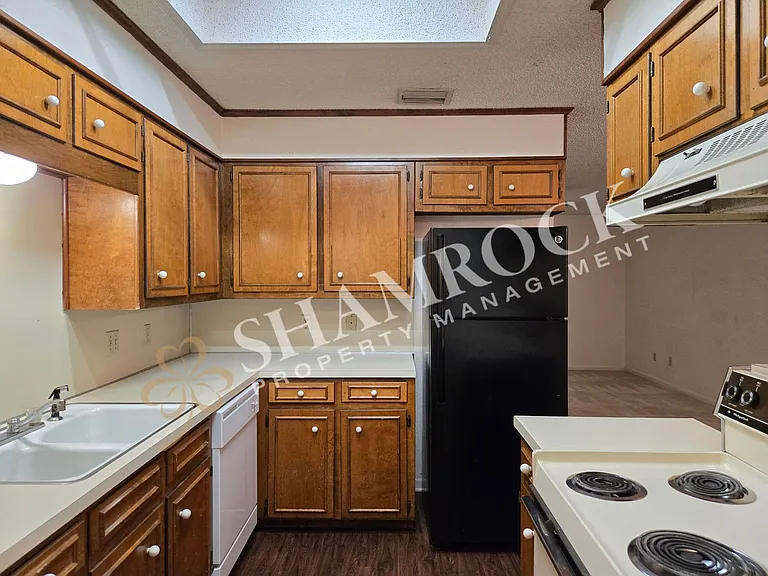 6807 Old Briarstown Rd — Photo 6