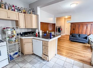 1066 Commonwealth Ave APT 24, Boston, MA 02215