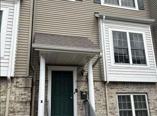 120 Chestnut St UNIT B, Rutherford, NJ 07070