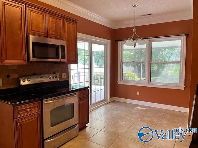 2510 Hamilton Dr SE — Photo 6