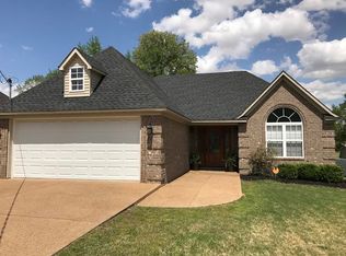 104 Farmdale Cv, Brownsville, TN 38012