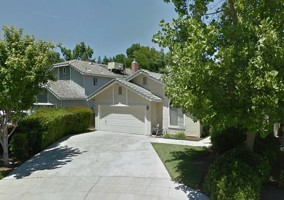 3464 W Robinwood Ln