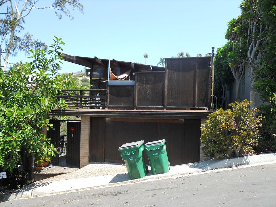 1st image of 2480 Iris Way
