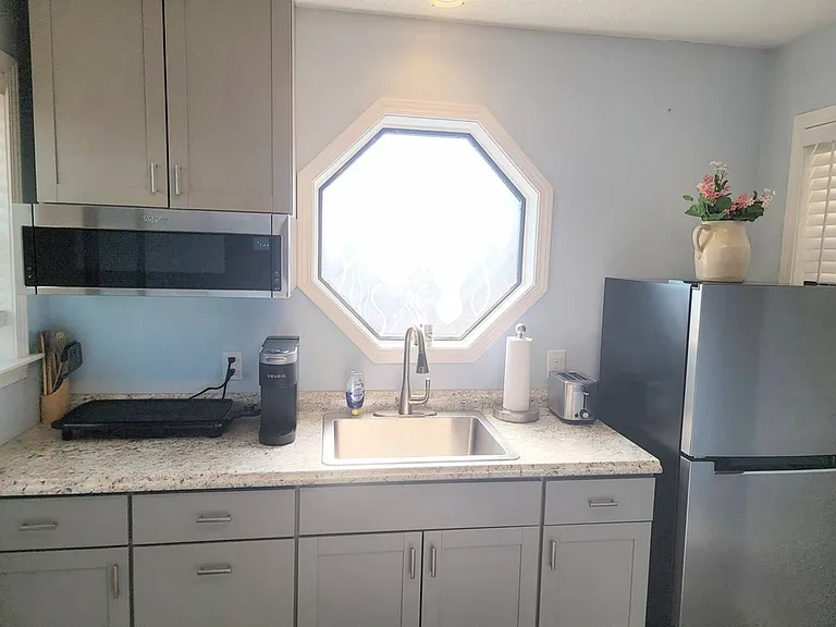 3228 Cypress Ln #4 — Photo 2