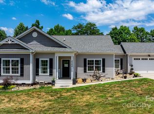 4344 Boulder Dr, Morganton, NC 28655