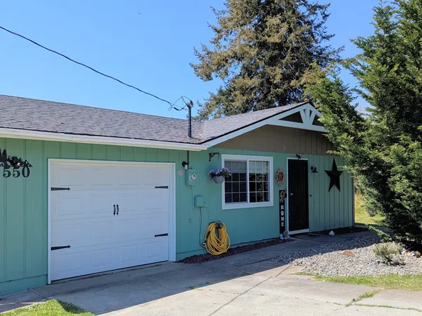 550 18th St, Myrtle Point, OR 97458