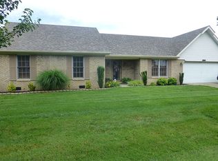 198 Holly Hill Dr, Somerset, KY 42503