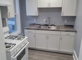 (Undisclosed Address), Fall River, MA 02721