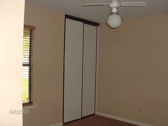 4th image of 420 Waterford Dr