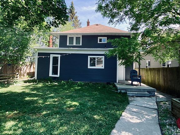 5th image of 437 Rosewood Ave SE #2