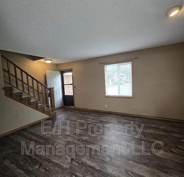 9105 W Westlawn St #1 — Photo 11