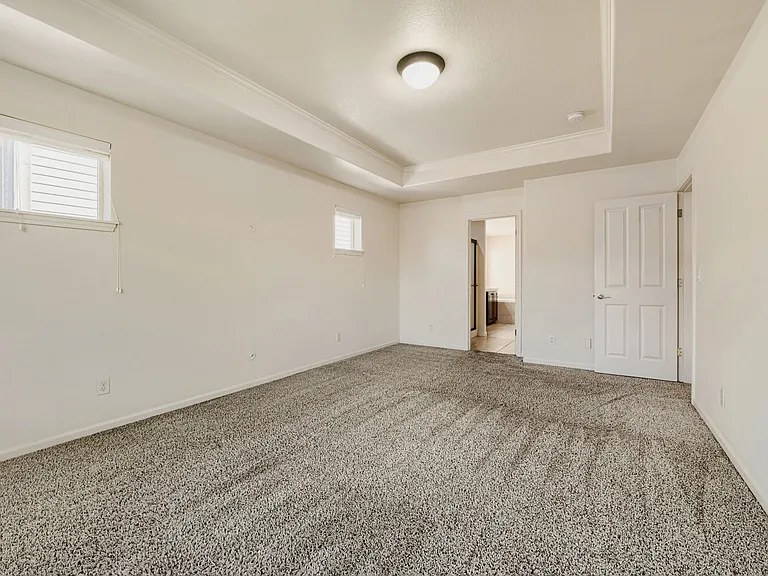6503 NW 165th Ave — Photo 10