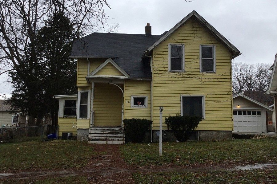 1st image of 1106 Grant Ave