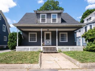 19 Broadway Cir, Lynn, MA 01904